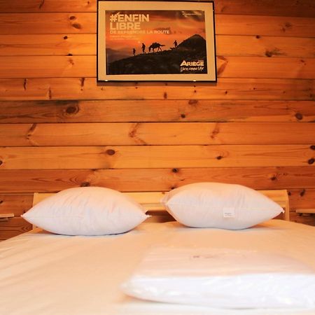 Chalet Pyreneen Saint-Ybars Esterno foto